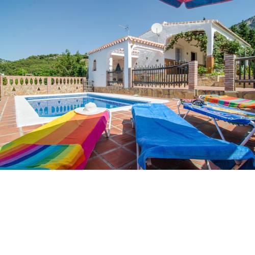 Villa Piedra Blanca
