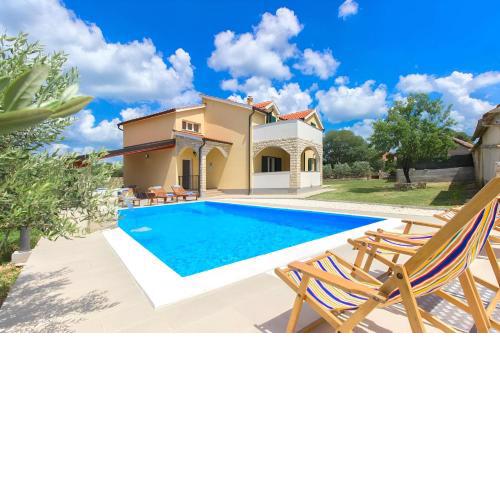 Villa Pletikosa near Krka Waterfalls