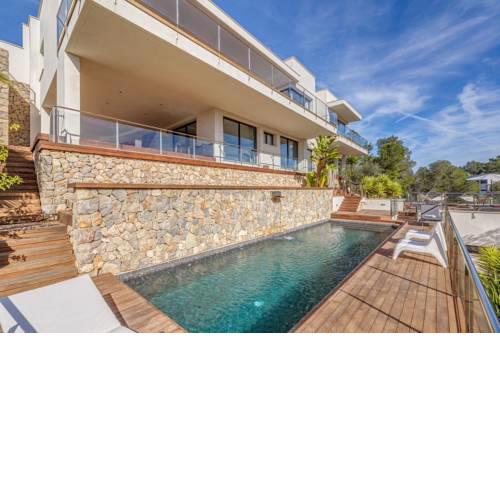 VILLA PORTALS HILLS