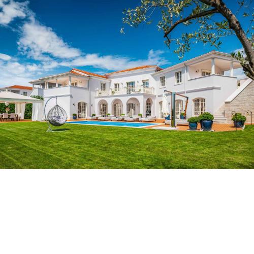 Villa Presidential