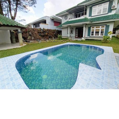 Villa Puncak Resort FRD 117