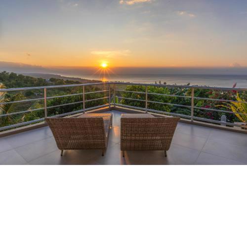 Villa Puri Soka -Apt 1 With Stunning 180° Sea View