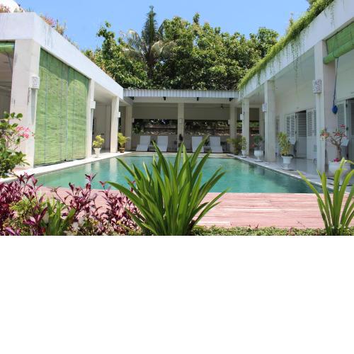 Villa Putih Lovina