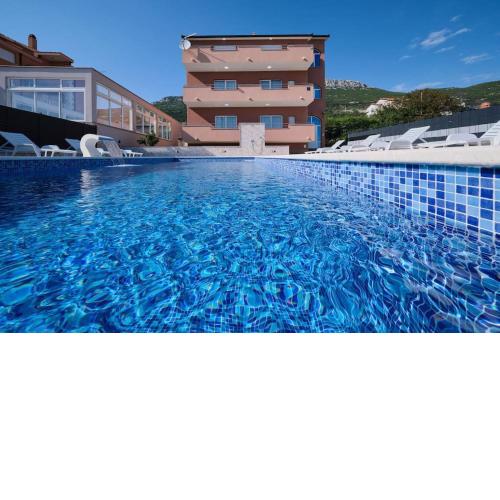 Villa Radun, a house with a view for up to 12