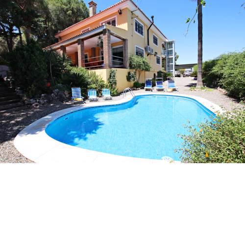 Villa Ramirez