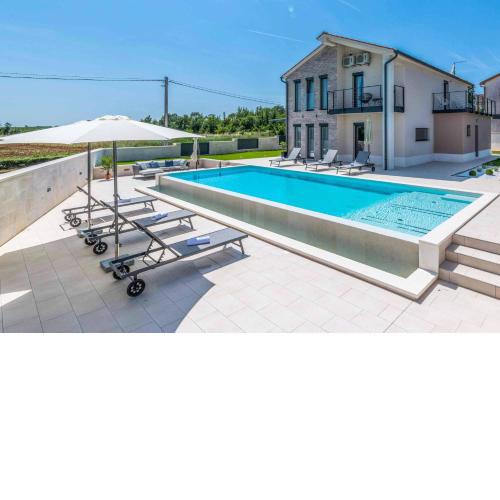 Villa Rocksalt