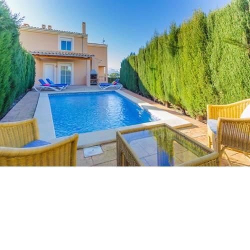 Villa Roser
