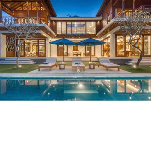 Villa Rusa Biru - 3 Bedroom, Modern Villa in the heart of Berawa