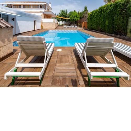Villa Rusiñol by Holidays B&F