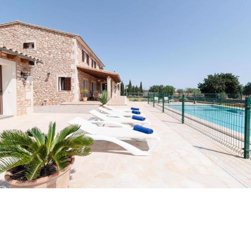 Villa sa bassa
