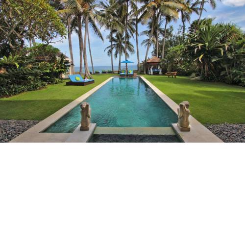 Villa Samudra Luxury Beachfront