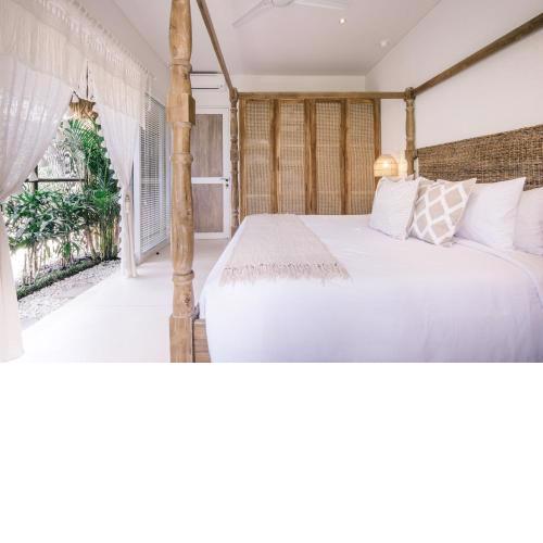 Villa Santai at Sandy Bay