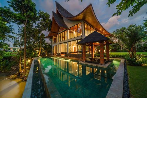 Villa Satiya - Unique and stylish 4-bdr pool villa in Pererenan!
