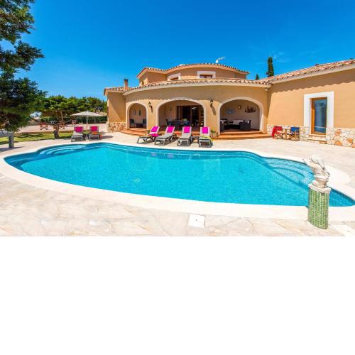 Villa Sebastian Del Mar by Villa Plus