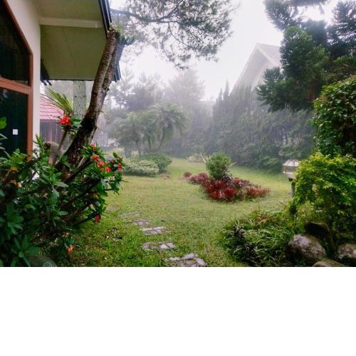 Villa Segar Alam Puncak