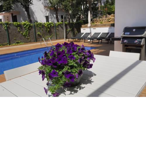 Villa Sierra with Private Pool