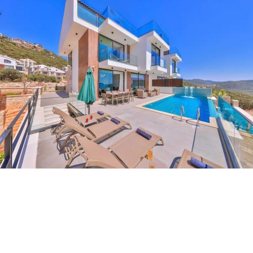 Villa Sky Line
