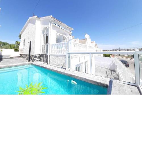 Villa Sol La Marina by Villas&You