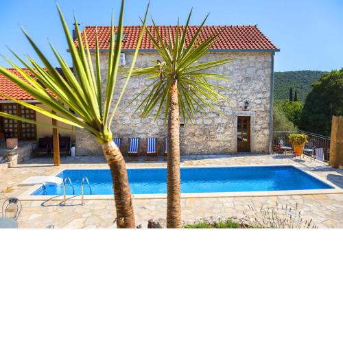Villa Solar - Ethno Art Village Podcempres