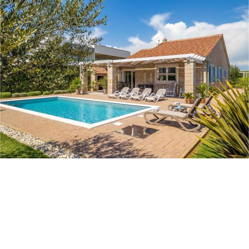 Villa Stina
