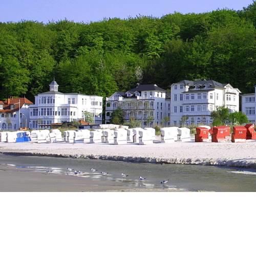 Villa Strandeck (Strandpromenade Binz)