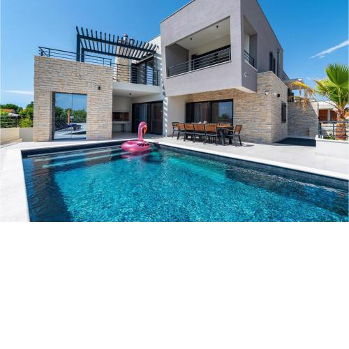 Villa Sunflower