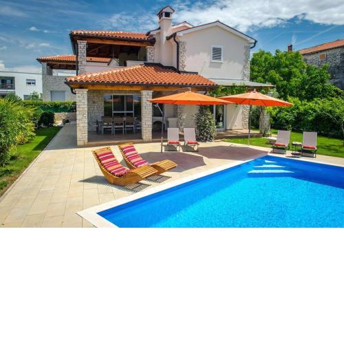 Villa Sunset with sea view for 6 persons in Novigrad