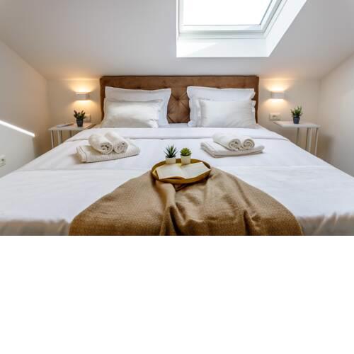 Villa Tango III Pet Friendly & Near Beach