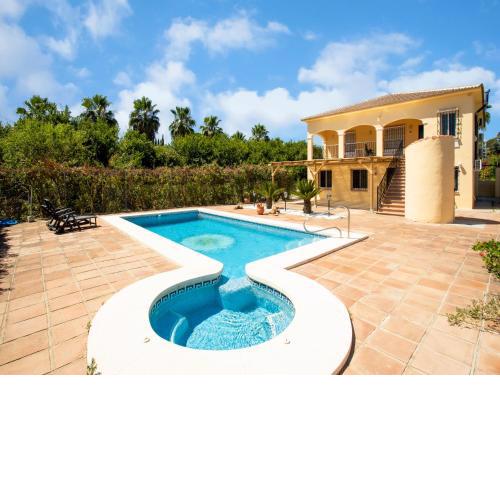 Villa Tanya