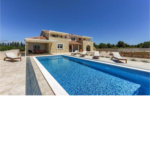 Villa Tesoro