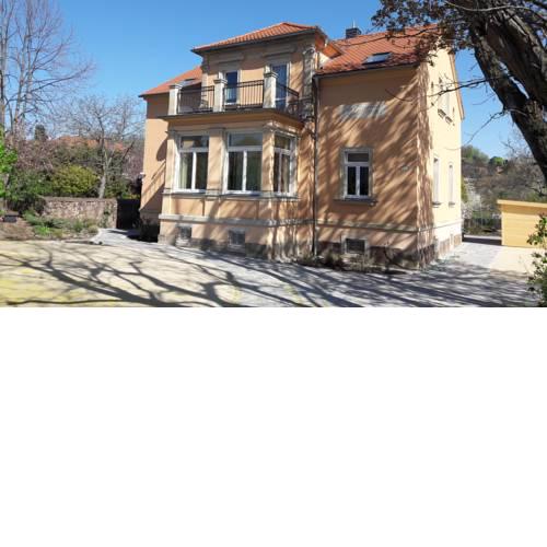 Villa Tini