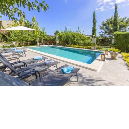Villa Tito y Yaya - Big Garden And Private Pool