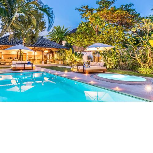 Villa Toscana - 7 BDR Luxury Villa with private pool & Jacuzzi