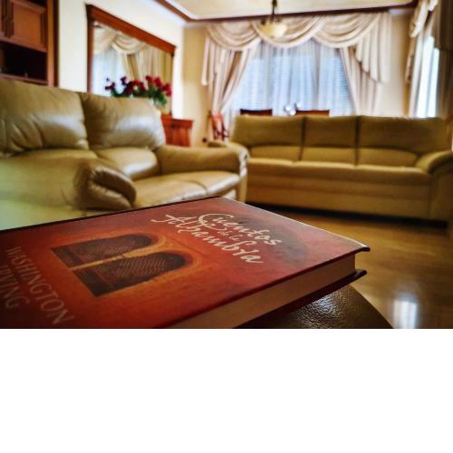 Villa Tres Palmeras muy cerca de Albir y Benidorm