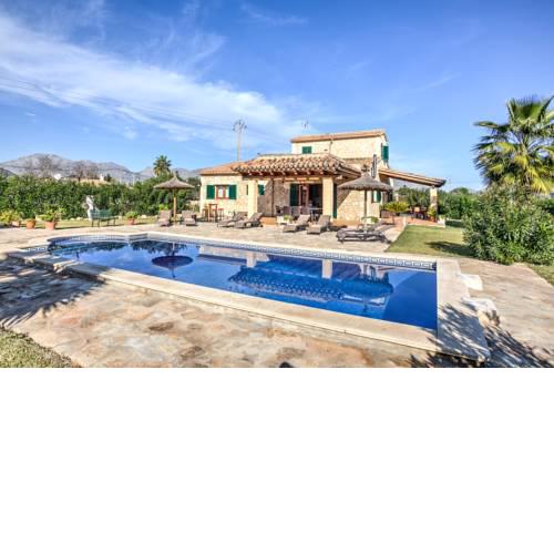 Villa Troya