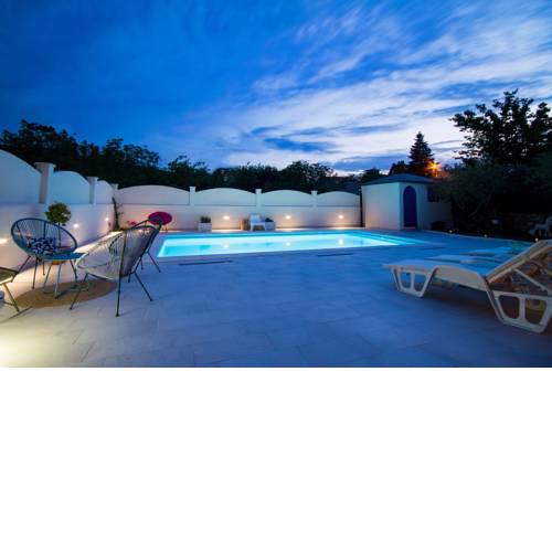 VILLA TUGARKA private pool, fitness, play-house, great for families, max 6 per.