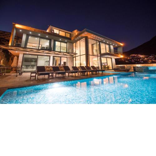 Villa Unlimited 2 Luxury 6 Bedroom Villa