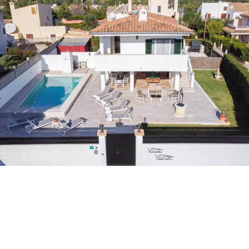 Villa Varon Blue