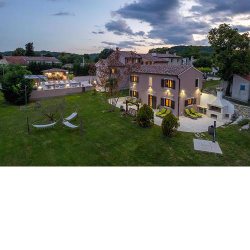 Villa Vesna with depandance