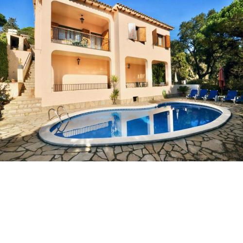 Villa Victoria
