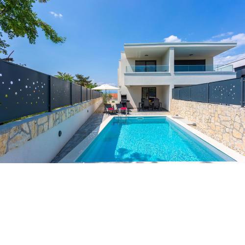 Villa VOCO with private pool