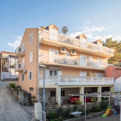 Villa Voinic 2
