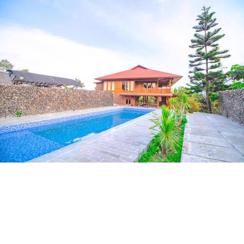 Villa Watu Emas 2