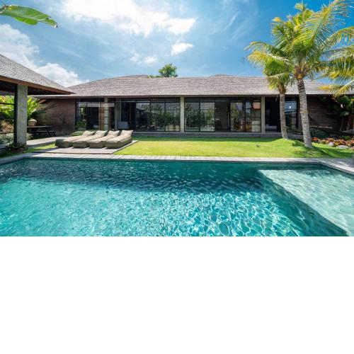Villa Wirtiga - Elegant 3bdr villa in the heart of Canggu!