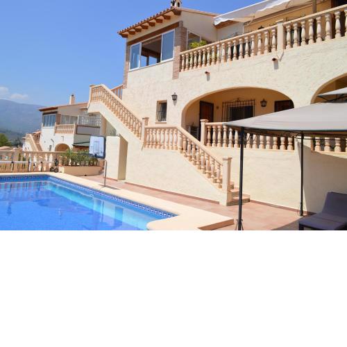 Villa with amazing views & private pool
