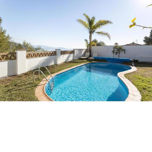 Villa with jacuzzi and heated pool