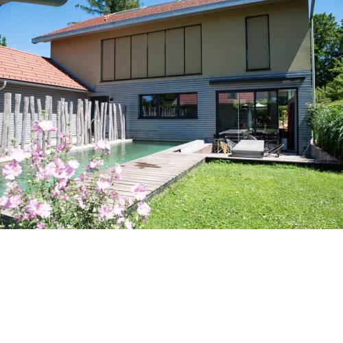 Villa with pool at the Lake Starnberg close to Munich
