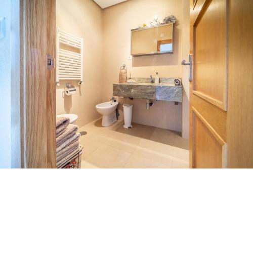Villa with Private Pool - LO4LT