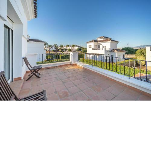 Villa with Three Bedrooms Private Pool and Jacuzzi - BO16LT