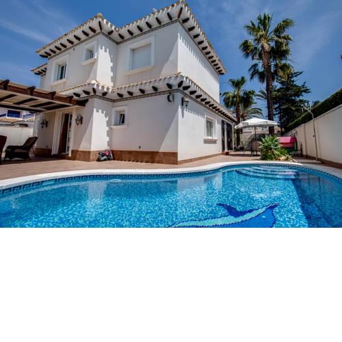 Villa WOW Cabo Roig 400m Beach